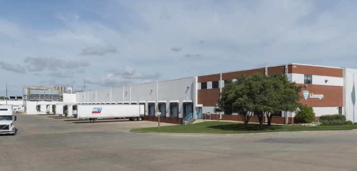 Exterior photo of Lineage's Batavia facility