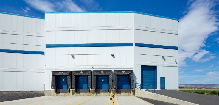 Exterior photo of Lineage's Quincy - International facility