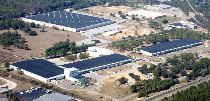 Aerial photo of Lineage's Albany campus